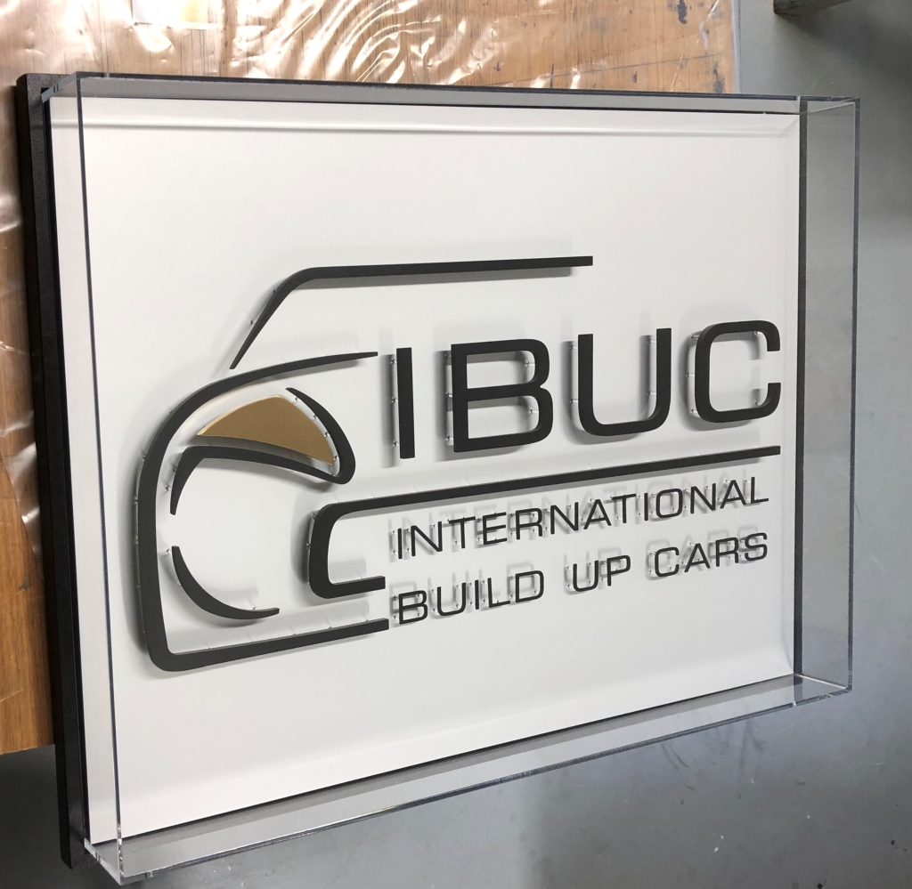 Wandbord naamplaat IBUC